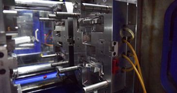 To-skudd sprøytestøping